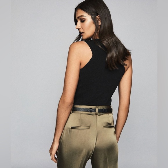 REISS Katya D-Ring Halterneck Top in Black Size Small - Picture 6 of 16